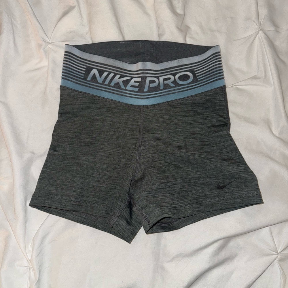 Nike pros